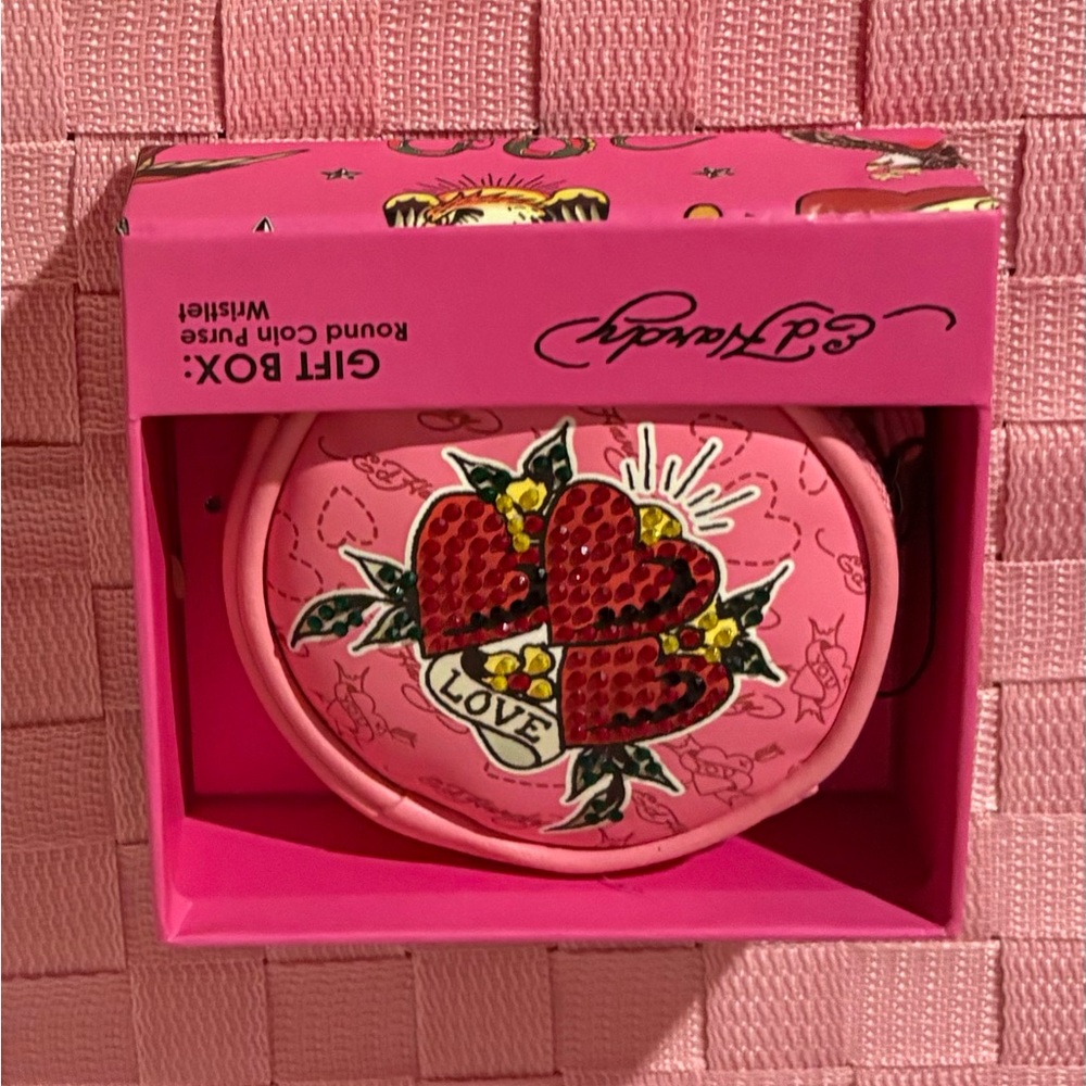 Ed Hardy Pink Love Heart Coin Purse 👛💗